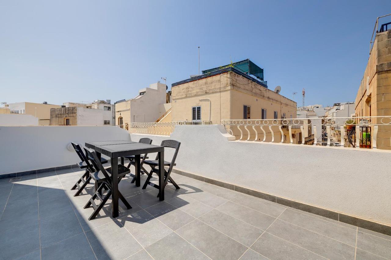 Stunning 2Br Holiday Penthouse In Central Sliema Esterno foto